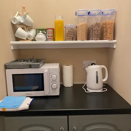 Seven Oaks Bed & Breakfast *