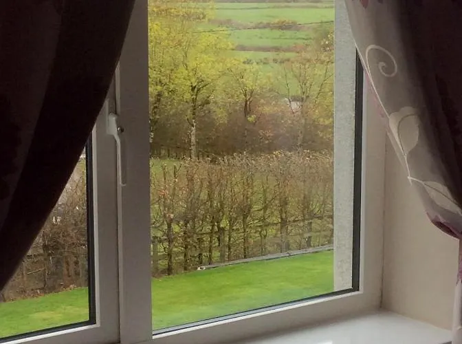 Bed & Breakfast Seven Oaks *