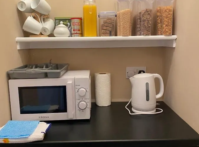 Seven Oaks Bed & Breakfast *